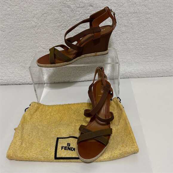 Fendi Wedge Cross Strap Sandal - Leather and canvas with zip back -sz 41 (US 11) - Picture 4 of 15